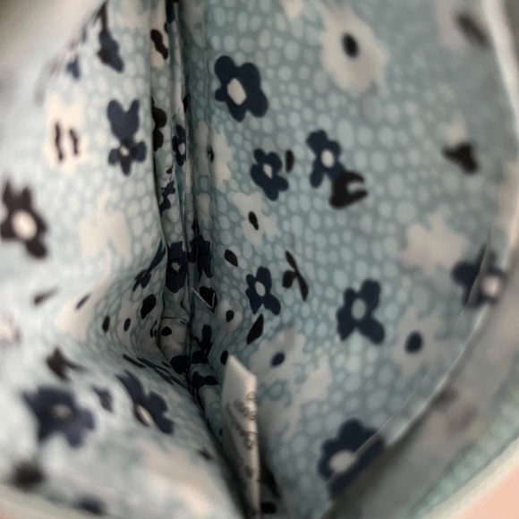 NWT Vera Bradley Floating Garden Zip ID Case and Wide Lanyard Set - Picture 6 of 11